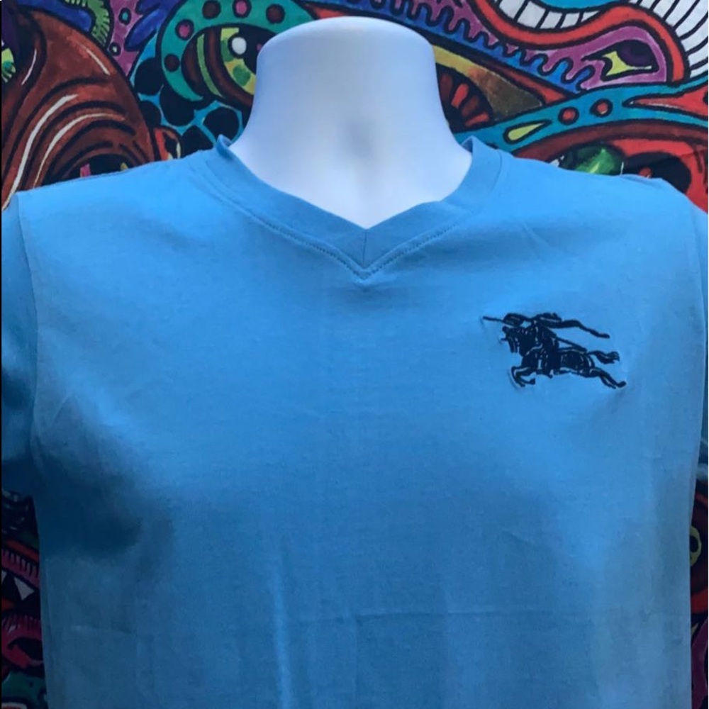 Men’s Burberry T-shirt